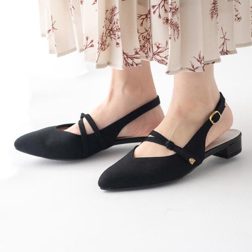 ひんやりパンプス　ノットリボンストラップバックバンドパンプス