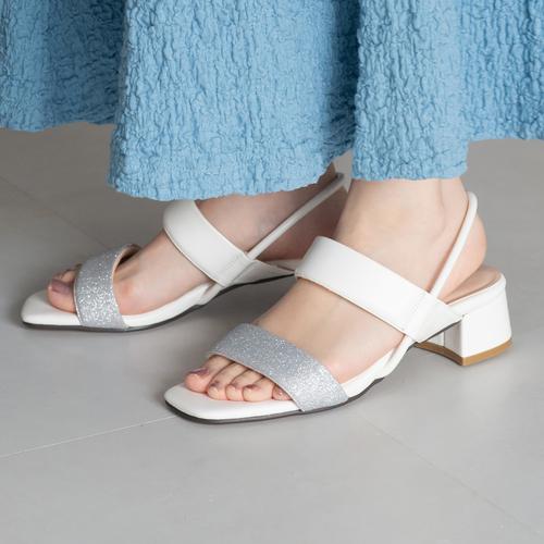 ＜ふわさら＞グリッターレースストレッチバックベルトサンダル
