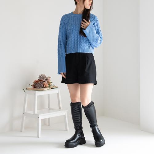 ブラックスエード