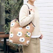 フラワーモチーフ刺繍トートバッグ
