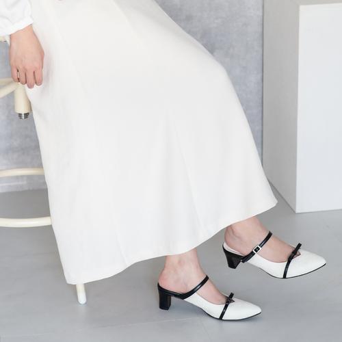 ダブルベルトポインテッドミュールパンプス