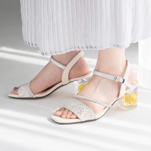 �t�����[�N���A�q�[���X�g���b�v�T���_��