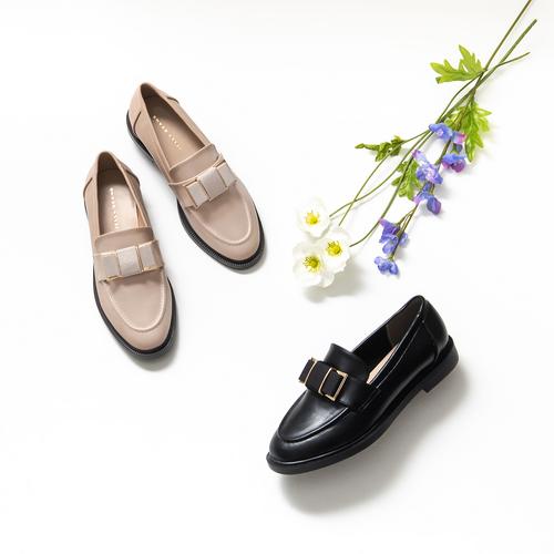 メタルパーツリボンローファーシューズ