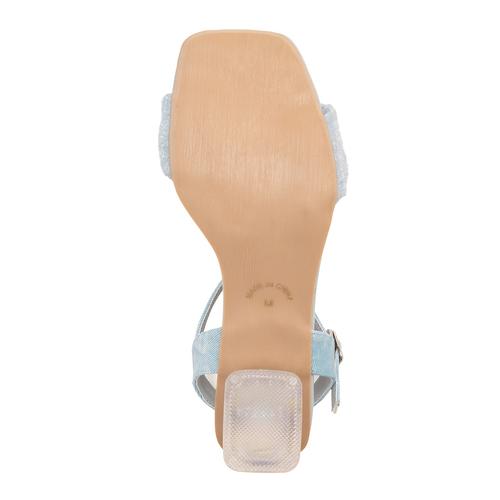 �V���[�����O�M���U�[�t�����[�N���A�q�[���T���_��