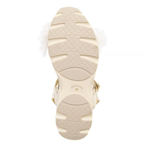 �`���[���t�����X�g���b�v�X�|�[�c�T���_��