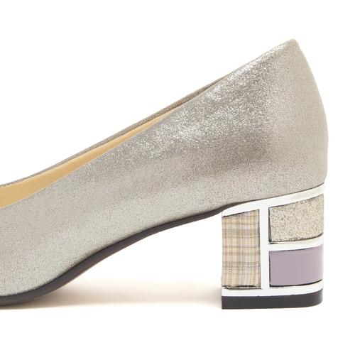 ブロックヒールスクエアトゥプレーンパンプス