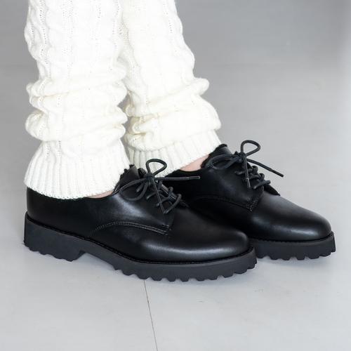 インナーファーレースアップマニッシュシューズ