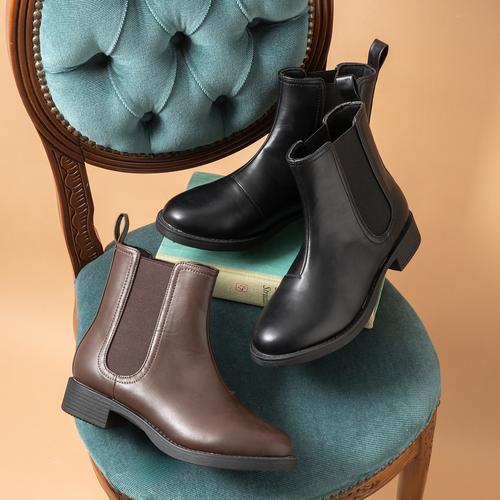 サイドゴアショートブーツ