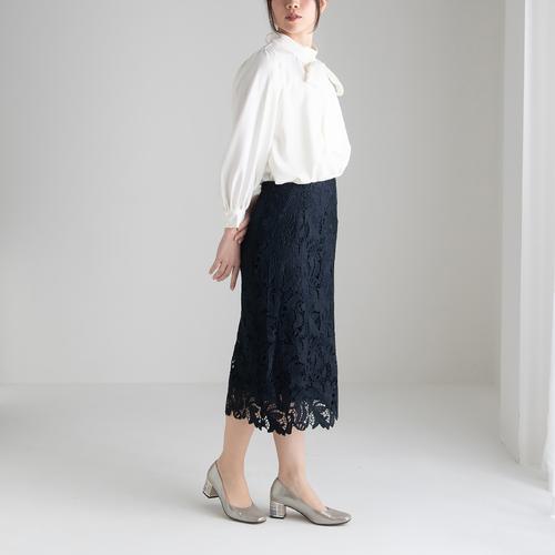 ブロックヒールスクエアトゥプレーンパンプス