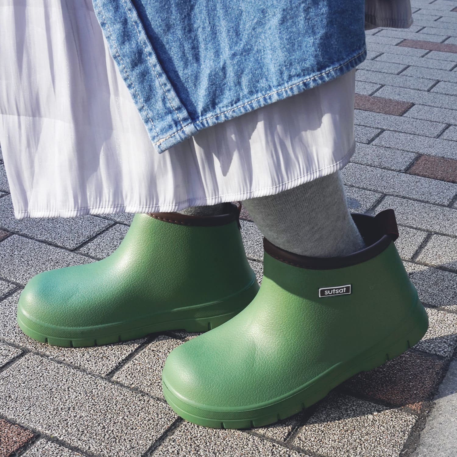 �yJB selection�zEVA�V���[�g�u�[�c