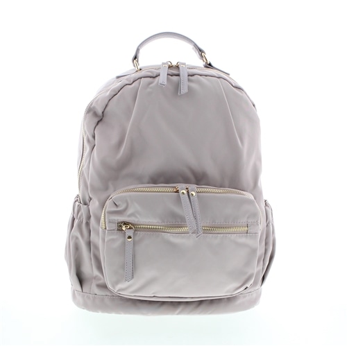 たっぷり収納!13ポケットナイロンリュック