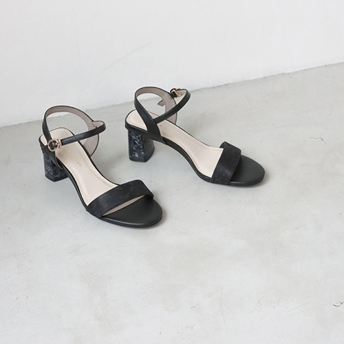 大放出セール】 JIMMYCHOO スネーク柄 グレー×黒 ウッドヒール 