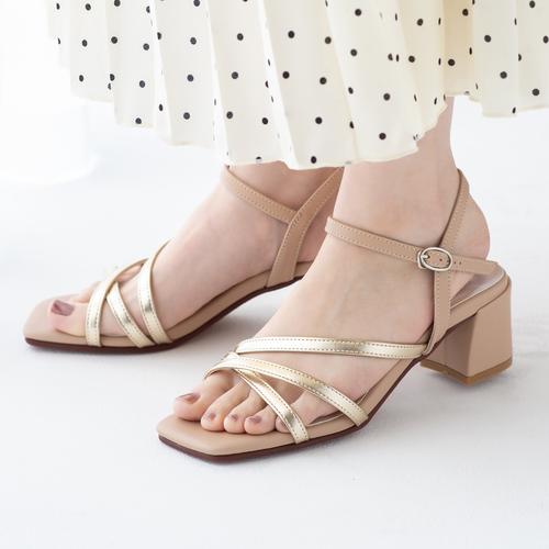 アシンメトリークロスストラップヒールサンダル