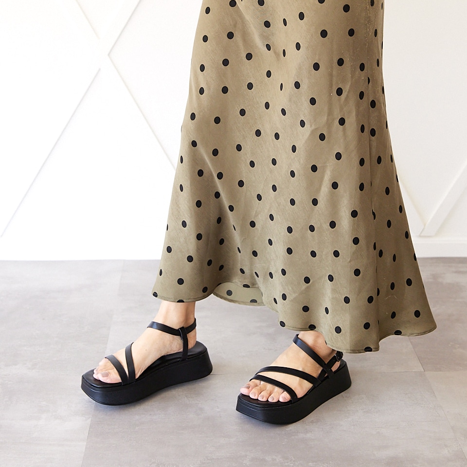 Sale 厚底ラインストラップサンダル 210 ｍ ブラック サンダル ジェリービーンズ公式通販 Jelly Beans Online Shop