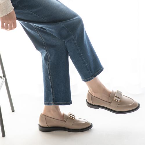 メタルパーツリボンローファーシューズ