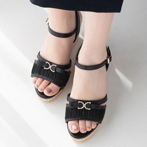 ビジューリボンウェッジサンダル