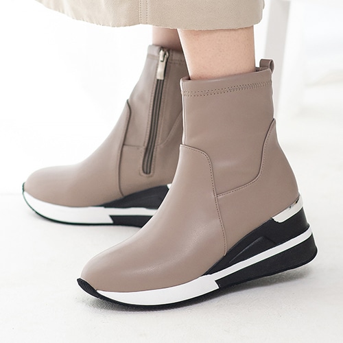 �X�g���b�`�X�j�[�J�[�V���[�g�u�[�c/211-40324