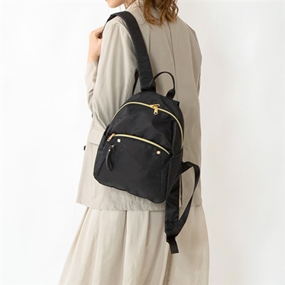 e.e.p.���j�R�~�f�B�����b�N