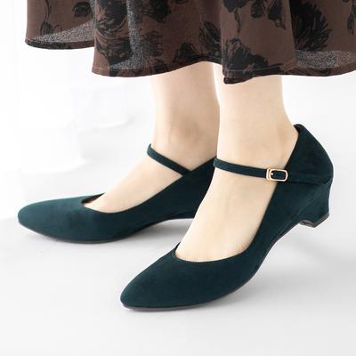 【あったか仕様】ポインテッドストラップパンプス