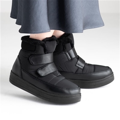 あったかベルクロWベルトファーショートブーツ