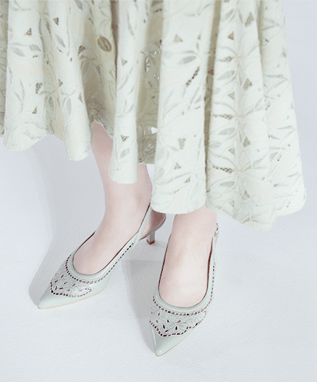 Cutwork Flower Embroidery Pumps