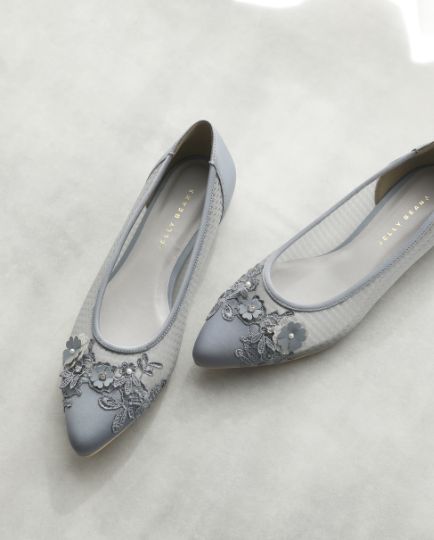 up2 Lace Flower Toe Sheer Pumps イメージ