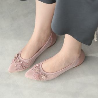 up2 Lace Flower Toe Sheer Pumps イメージ